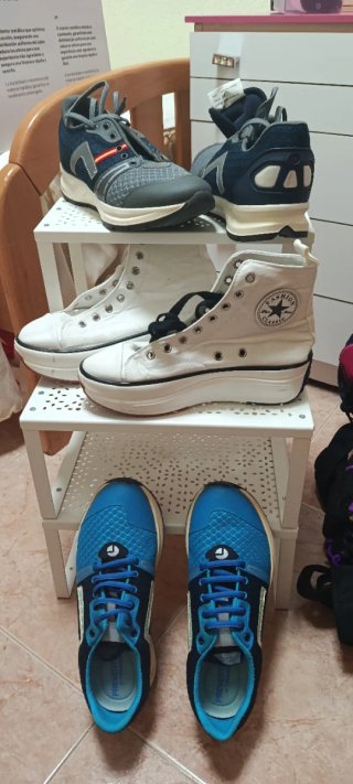 Lote de 3 zapatillas deportivas