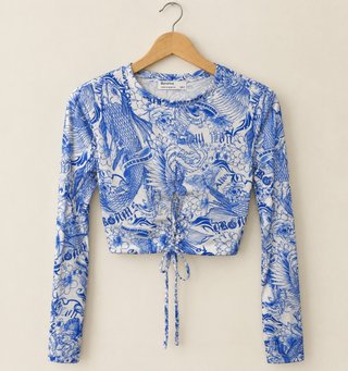 Top Bershka Efecto Tattoo Azul