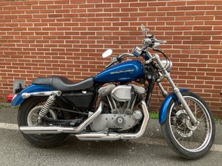 Harley-Davidson Sportster Azul