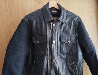 Chaqueta Just Cavalli Negra