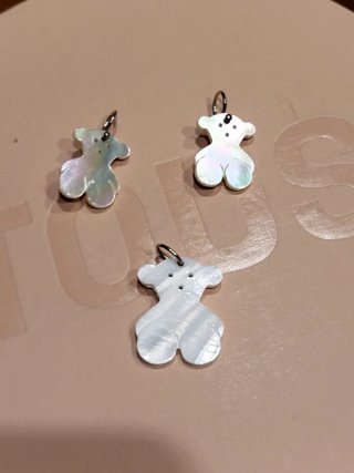 Conjunto Colgante y pendientes Tous Nácar y Plata.