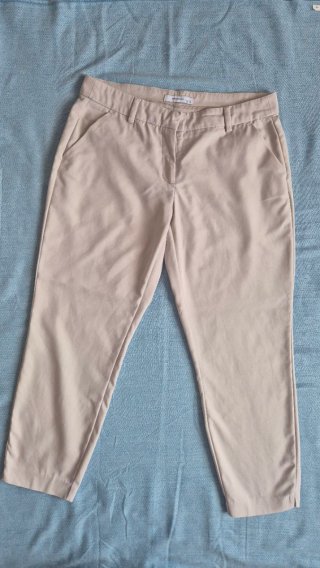 Pantalones de vestir Reserved Talla 40/L