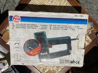 Grapadora Eléctrica Perel Vintage