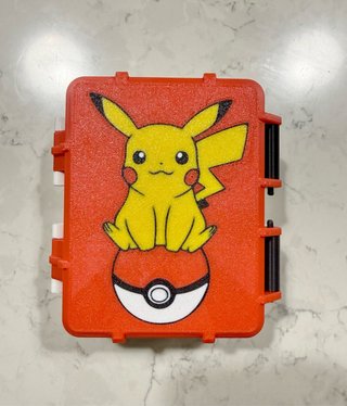 CAJA PARA CARTAS POKÉMON DE PIKACHU