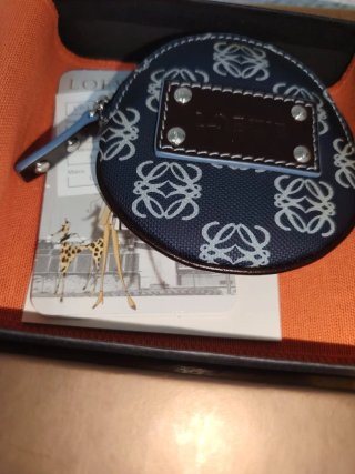 Monedero Redondo LOEWE Anagrama