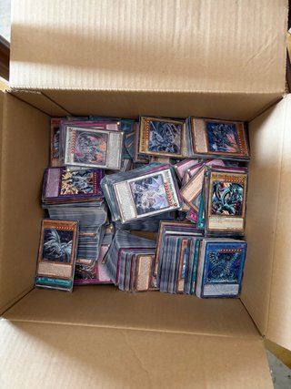 Lotto carte Yu-Gi-Oh!