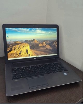 Ordenador Portátil HP ZBook 17 i7 16GB RAM