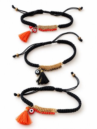 Set de 3 Pulseras Artesanales Boho. Unidad: 10€.