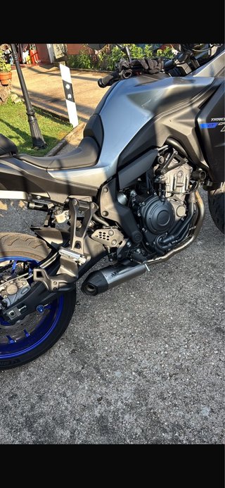 Escape Arrow para Yamaha Tracer 7 Mt07. 2025/26