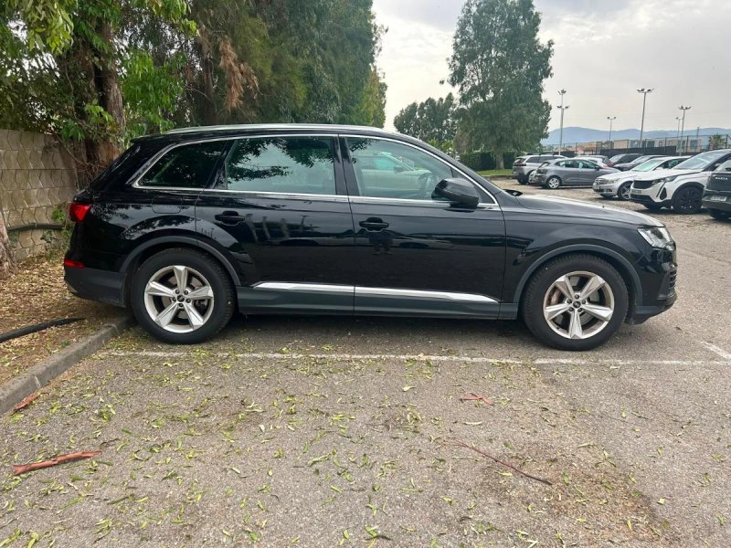 Audi Q7 55 TFSIe quattro tiptronic 2021