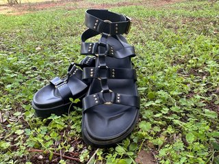 Sandalias Plataforma Estilo Romano Negras