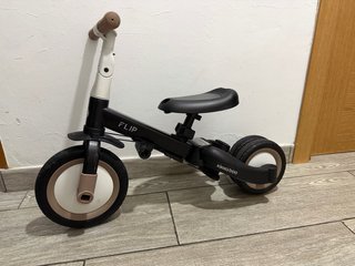 Triciclo Evolutivo KikkaBoo FLIP 5 en 1
