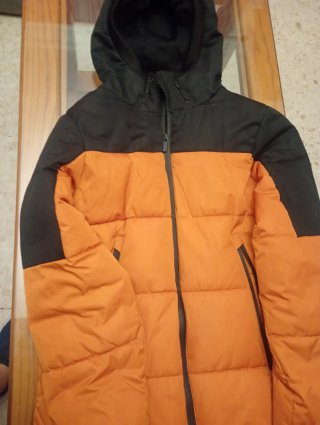 Chaqueta Acolchada Naranja y Negra