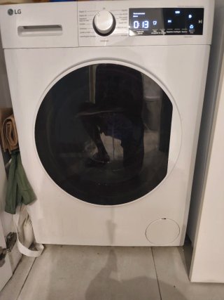 Lavadora LG Blanca (Para Reparar)