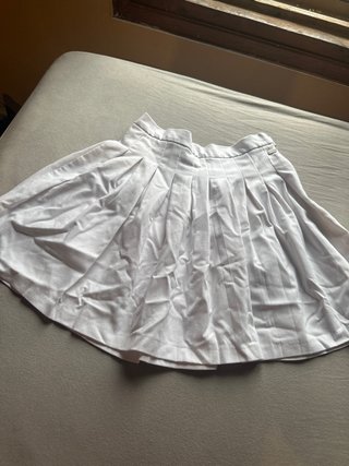 Falda Plisada Blanca