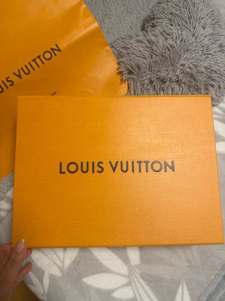 Caja Regalo Louis Vuitton