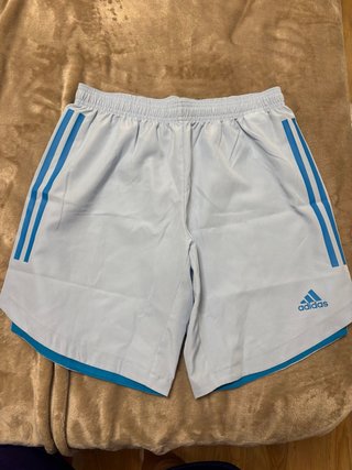 Pantalón corto deportivo Adidas azul