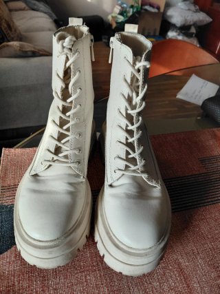 Botines Stradivarius Blancos crudos