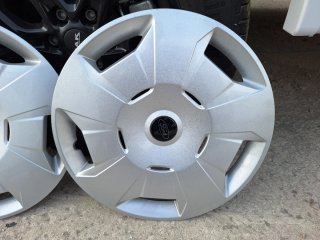 Tapacubos Ford Transit