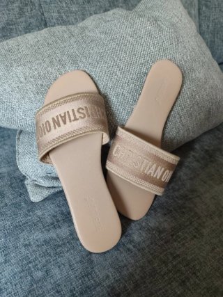 Sandalias Planas Beige