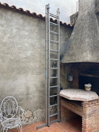 Escalera Telescópica de Aluminio