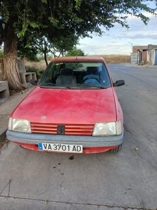 Peugeot 205