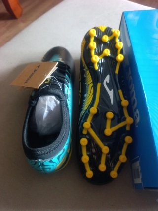 Botas de Fútbol Joma Evolution Negro/Dorado