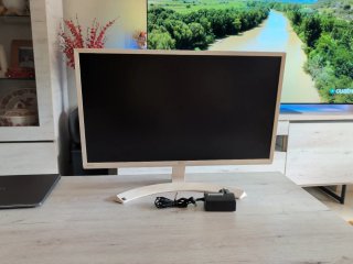 Monitor LG 24 pulgadas blanco