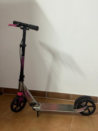 Patinete Oxelo Mid 9 Rosa y Negro