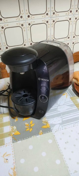 Cafetera Tassimo Bosch Negra