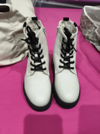 Botas para niña blancas talla 32