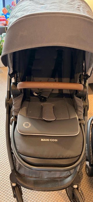 Carrito Maxi-Cosi adorra 2+capazo+silla de coche