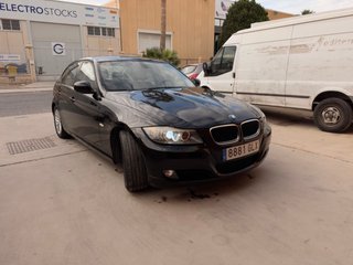 BMW 320d 2009 177CV LCI manual
