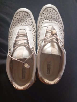 Zapatos Pikolinos Beige