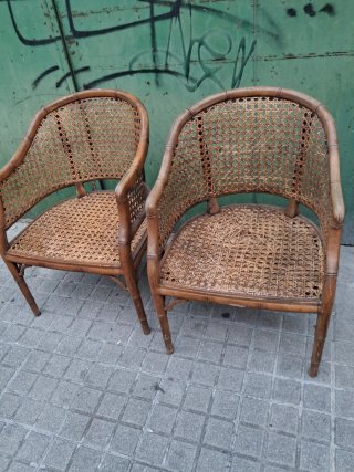 +100 AÑOS SILLONES NOGAL TIPO BAMBU BUEN ESTADO
