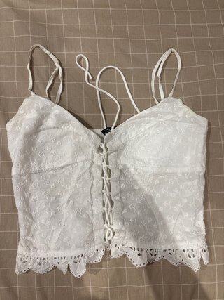 Top blanco Zara bordado