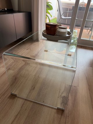 Mesa de centro de vidrio