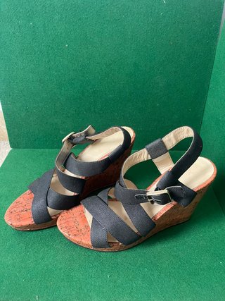 Sandalias Bimba y Lola Talla 40