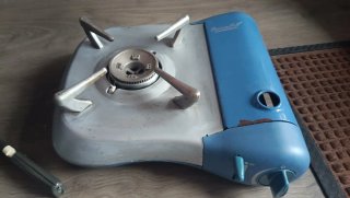 Fornello portatile Campingaz 2500w con regalo di butano