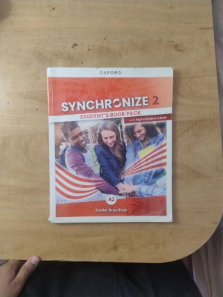 Libro Inglés Synchronize 2 Student's Book Pack