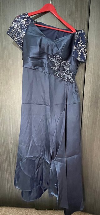 Vestido de fiesta azul