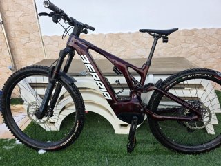 Bicicleta Eléctrica de Montaña Berria carbono