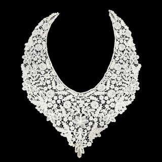 Cuello de Encaje Duquesa Antiguo
