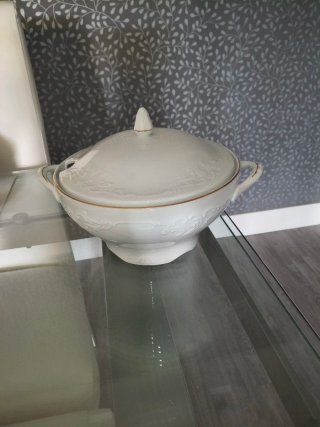 Sopera de Porcelana Blanca