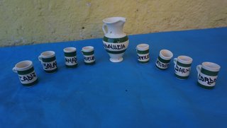 Caraffa e bicchieri in ceramica Andalusia, portagioie, campana