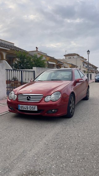 Mercedes-Benz Clase C 2006