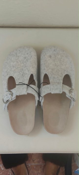Zapatillas de casa para recoger en el Cabañal