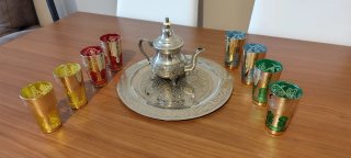 Juego de té árabe con bandeja y vasos