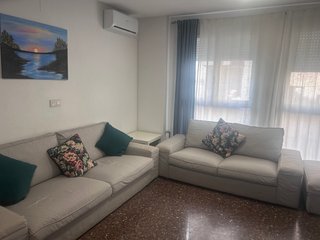 Sofás IKEA KIVIK (2 y 3 plazas) + Puff