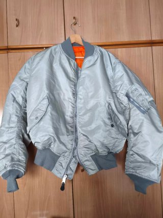 Bomber Alpha Industries MA-1 Gris